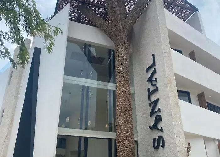Santal Tulum 102