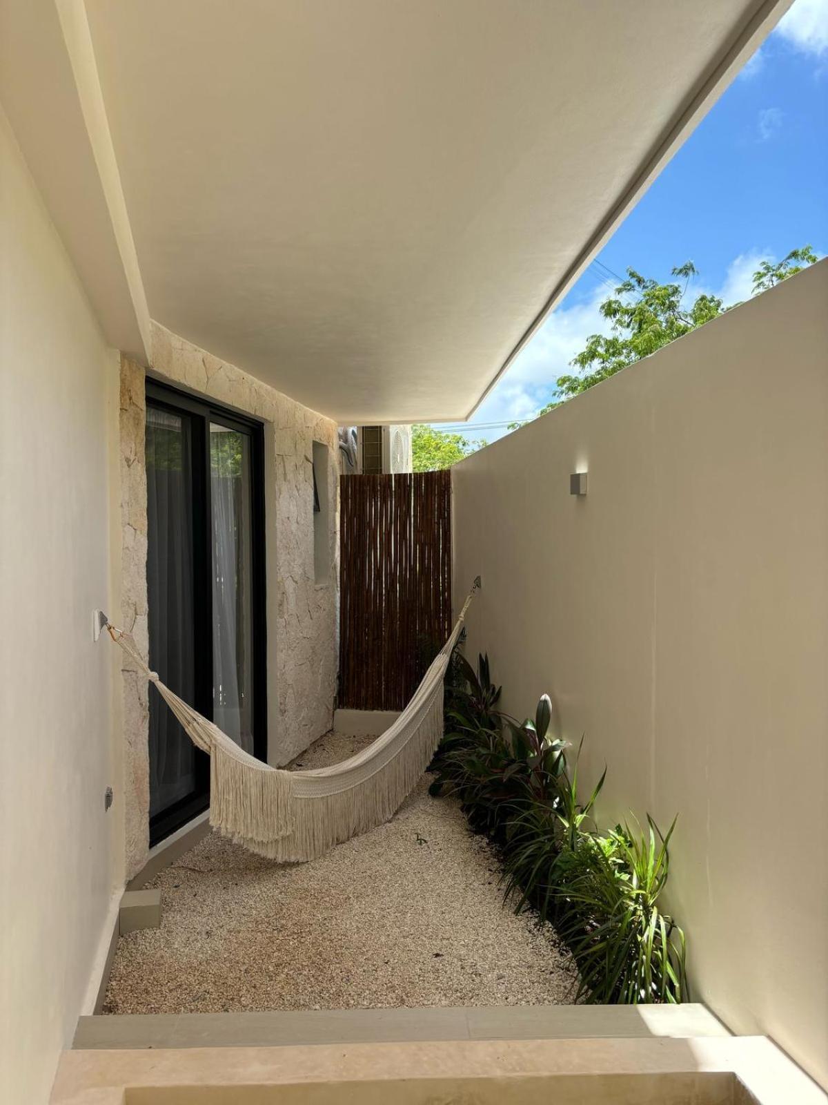 Santal 102 * Tulum