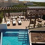 Santal Tulum 102